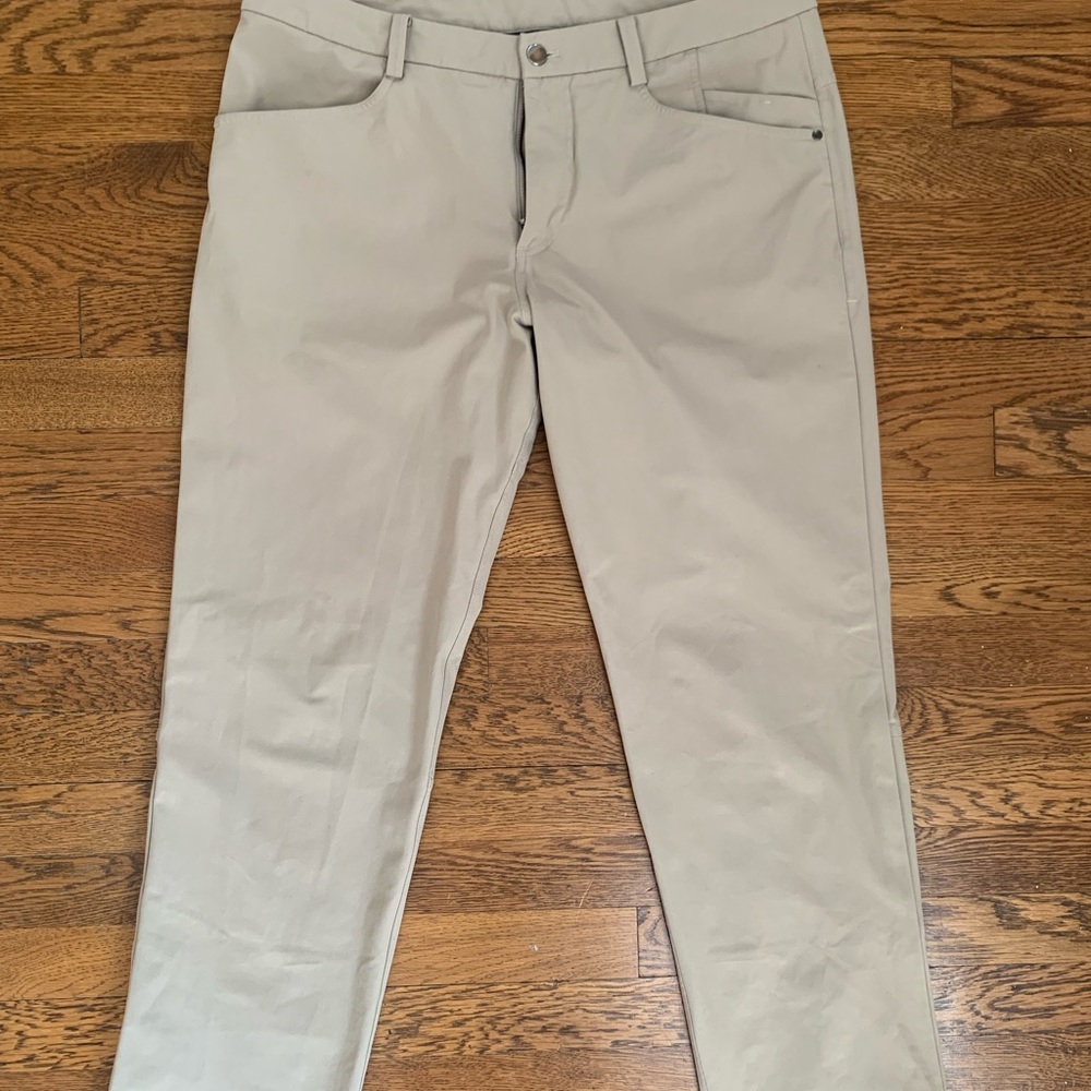 Lulu Lemon Commission slim pants. 34x32.